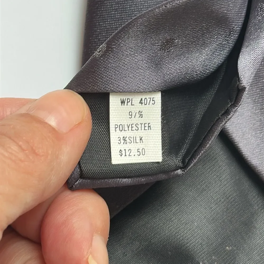 Vintage 60s Wembley dark gray‎ with light gray dots polyester/silk tie